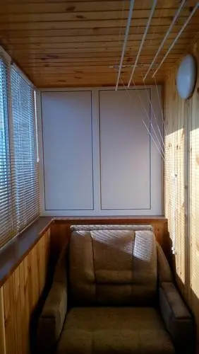 Внутренняя отделка балкона вагонкой
